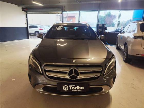 MERCEDES-BENZ GLA 200 1.6 CGI ADVANCE 16V TURBO FLEX 4P AUTOMÁTICO